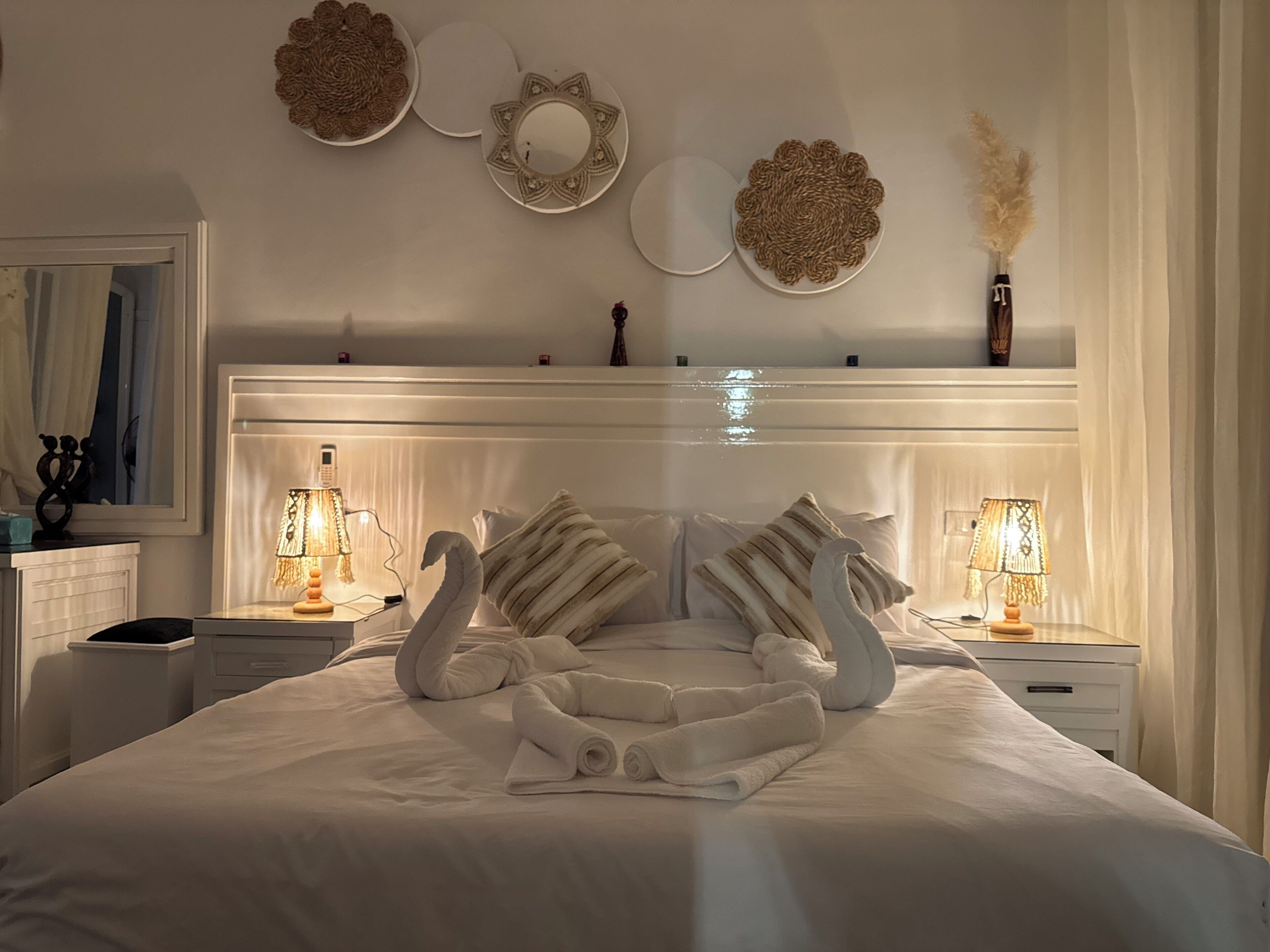 2 slaapkamers, een strijkplank/strijkijzer, wifi, beddengoed