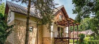 Beautiful home in Korzkiew with sauna