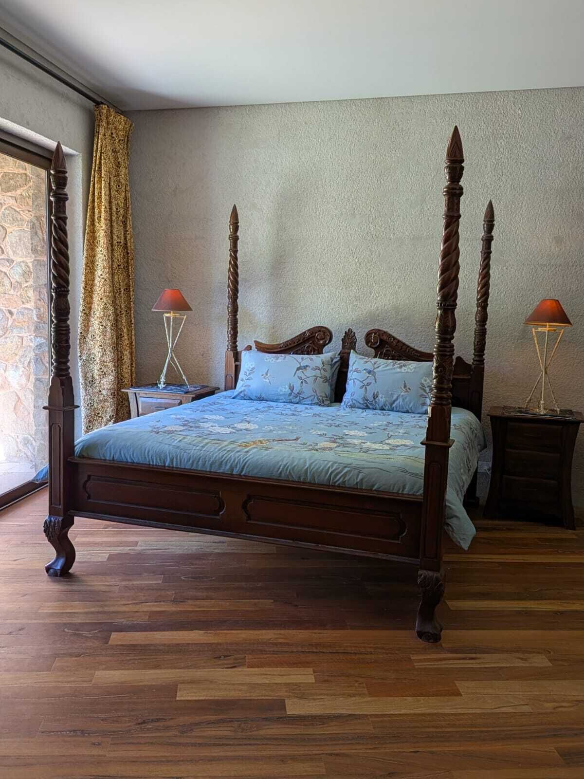 4 dormitorios, tabla de planchar con plancha, wifi y ropa de cama
