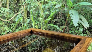 Luxury Suite, Balcony, Garden View | Terrace/patio