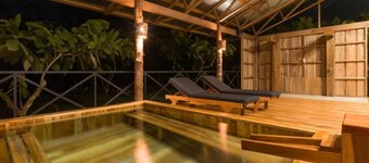 Finca Amistad Cacao Lodge