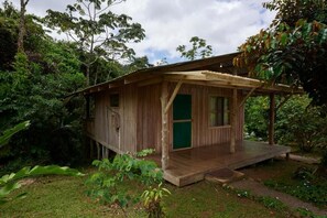 Bungalow Deluxe, balcon, vue jardin | Extérieur