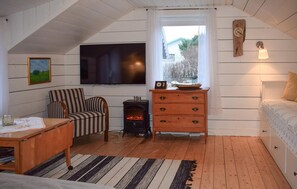 1 bedroom - Gorgeous home in Hasslö with house sea view (Hasslö)