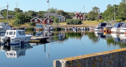 Lovely home in Hasslö with house sea view