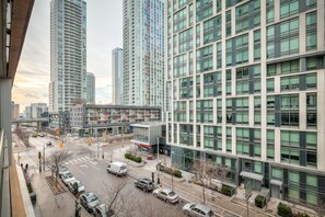 Exterior - Fort York Skyline Stay (Toronto)
