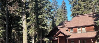 Whispering Pines Cabin, Private Hot Tub, Game Room