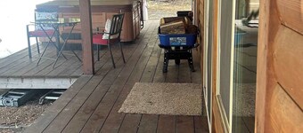 Whispering Pines Cabin, Private Hot Tub, Game Room