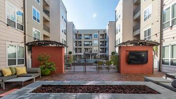 Apartment (2 Bedrooms) | Exterior