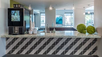 Apartment (2 Bedrooms) | Exterior