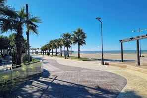 Beach nearby - Happy Stay Qerret 097, Durres, Albania (Durres)