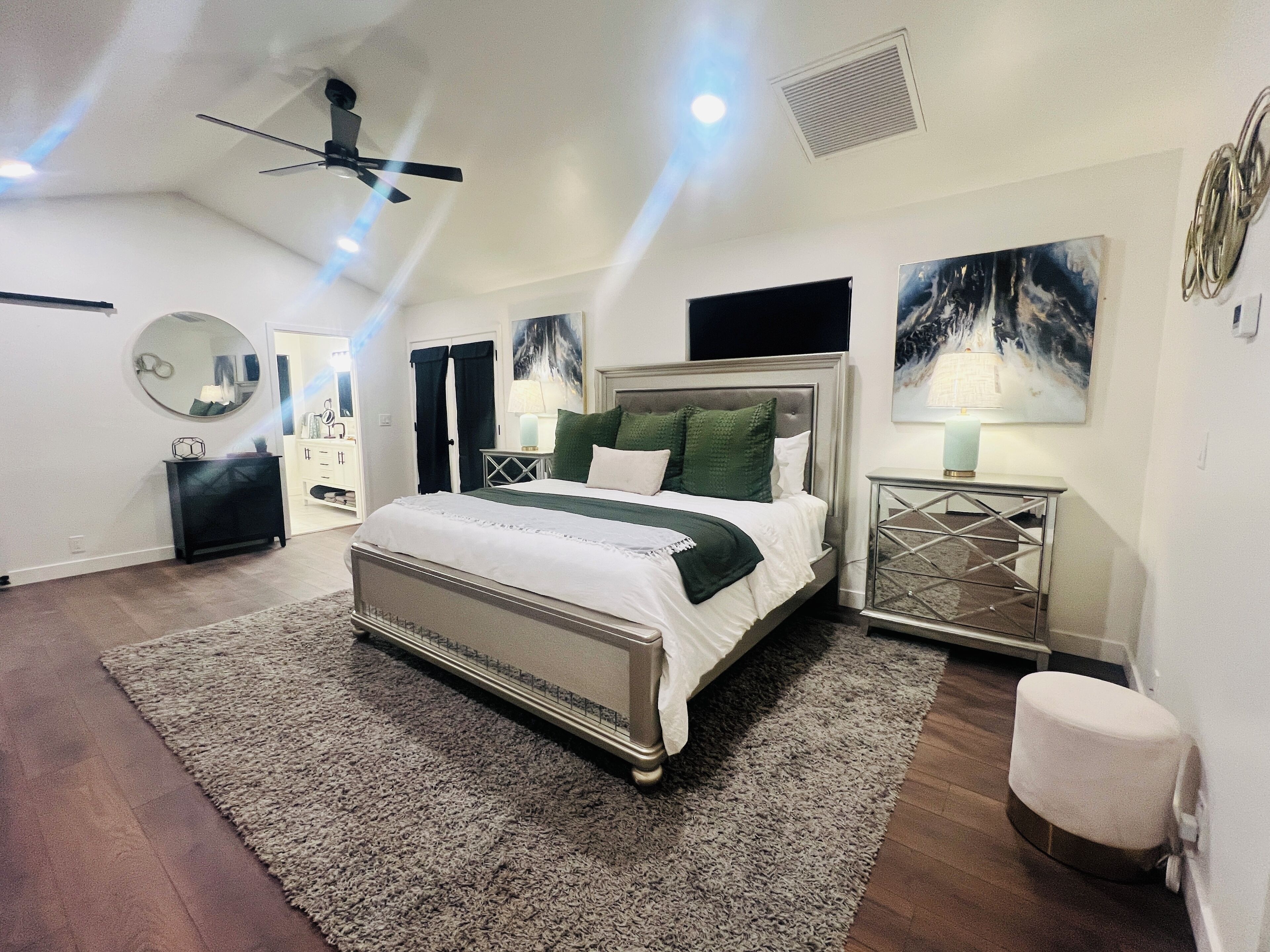 3 chambres, Wi-Fi gratuit, draps fournis