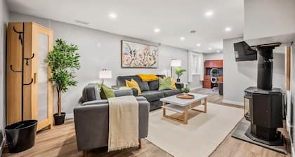 The Owlet • Private 1BR Suite w/ Office • Pets