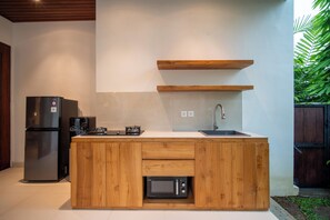 Biệt thự Deluxe, 1 giường cỡ king, hồ bơi riêng | Bếp riêng