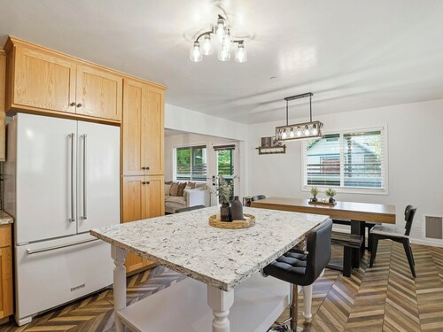 Redwood River Retreat Guerneville - Discount for March, book us!