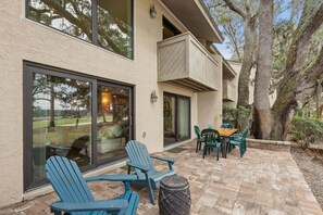 Outdoor dining - Renovated, Stunning Marsh Views,  2BR condo on Amelia Island Plantation (Fernandina Beach)