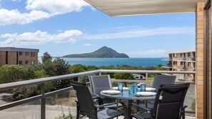 Outdoor dining - 'Shoaley Shores on Intrepid'  Overlooking Shoal Bay Beach (Nelson Bay)
