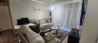 Five minutes from AT&T Stadium