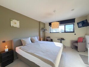 Room - Nature, tranquility, and horse pastures (Zutendaal)