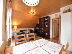 Interior - Cozy holiday apartment with balcony (Kühlungsborn)