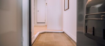 Fukuoka Hakata Stay Spacious and Stylish