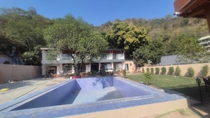 Terrain de l’hébergement 