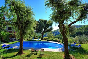 Pool - Villa Ulivacci - private pool, A/C, Chianti area, Tuscany (Cavriglia)