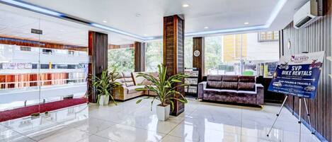 Phòng Suite Superior, quang cảnh đồi núi | Khu sảnh