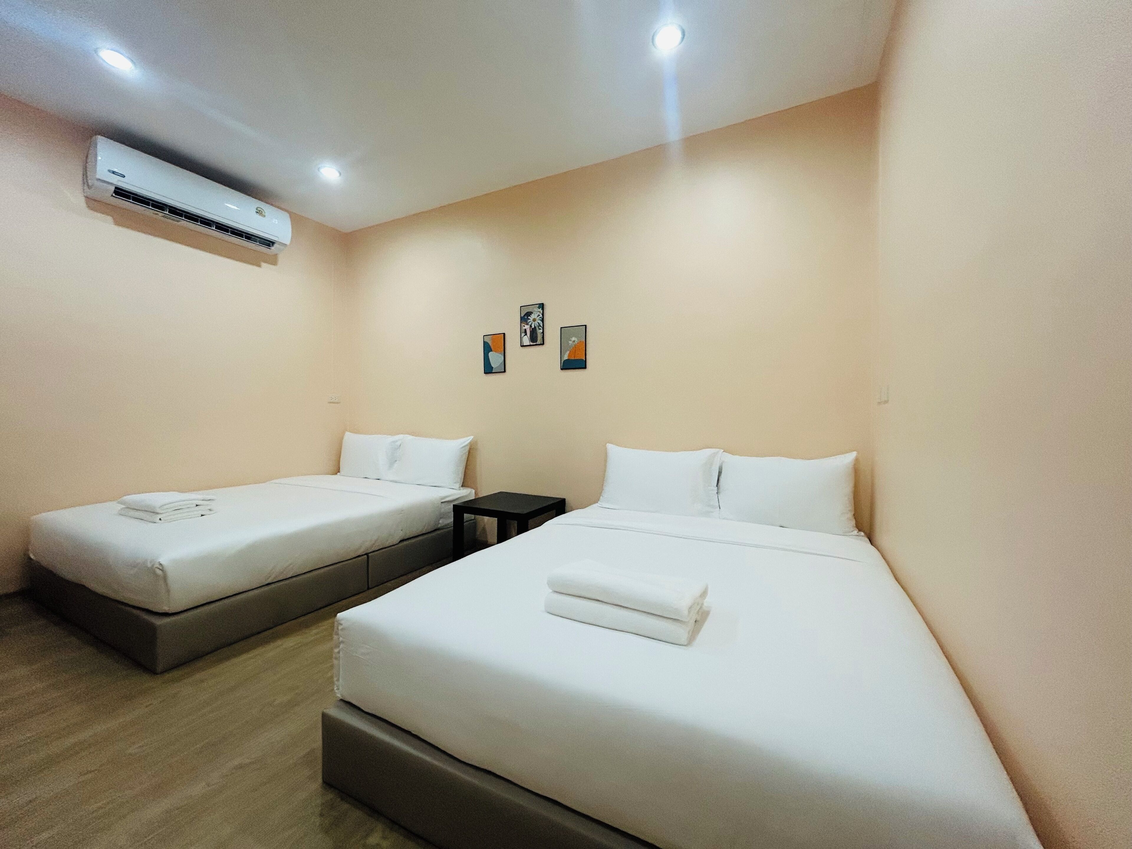 2 camere, accesso a Internet, lenzuola