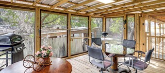 Cabin w/ Lake Access in Fort McCoy, Pets Welcome!