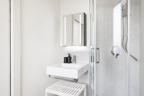 Shower, bidet, towels, shampoo - Easylife - Milano - Torino 66 P4 - Duomo (Milano)
