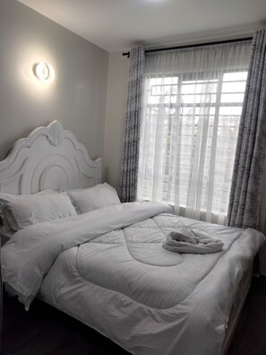1 chambre, fer et planche Ă repasser, Wi-Fi gratuit, draps fournis