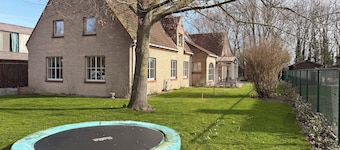 Ruime woning met speelruimte vlakbij natuurgebied!