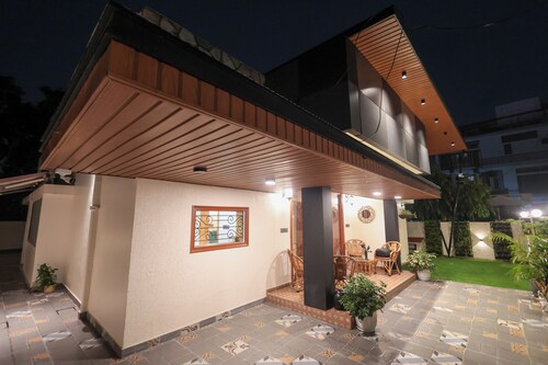 Prantara Villa Cozy 2BHK Retreat in Central Dehradun