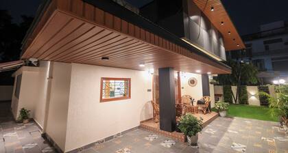 Prantara Villa Cozy 2BHK Retreat in Central Dehradun