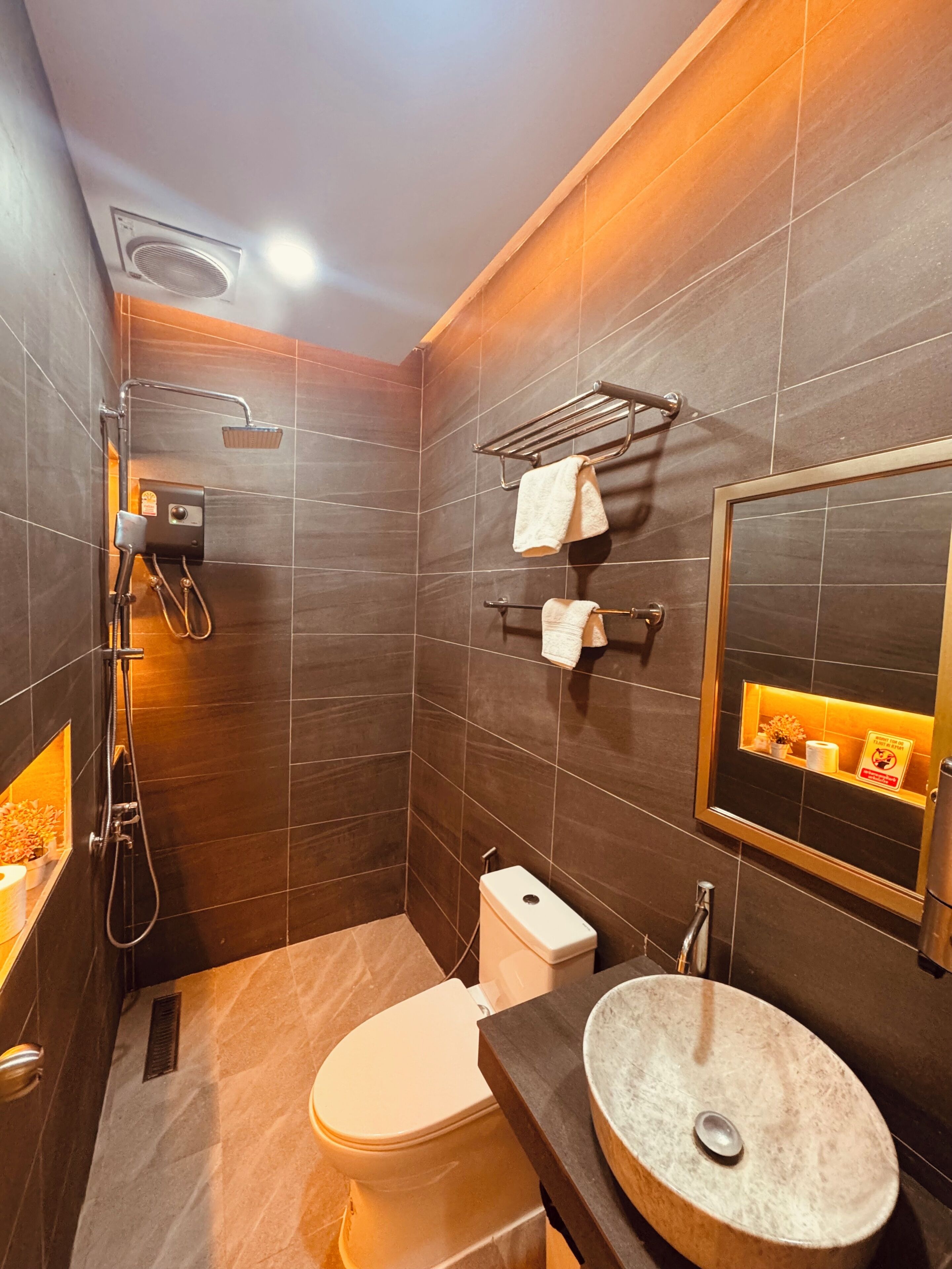 Hair dryer, towels