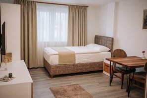 Room - E&B Hotel  (Korb)