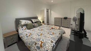 3 bedrooms