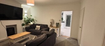 Spacious 3-bed Terrace, Great Links