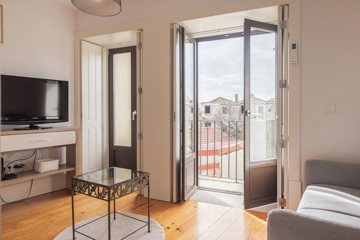 TV