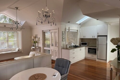 Luxury Oceanside Boutique Retreat