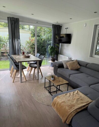 🌿 Cozy family holiday home at a 5⭐ child-friendly campsite in the Vechtdal