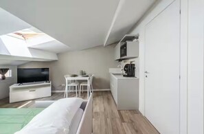 2 chambres, accès à Internet, literie fournie