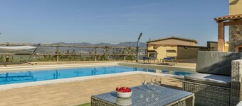 Can Gordei by Interhome