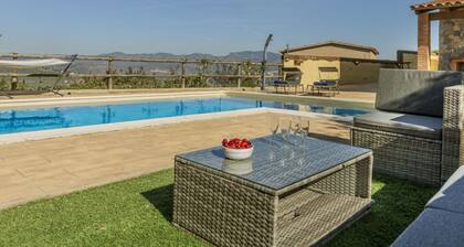 Can Gordei by Interhome