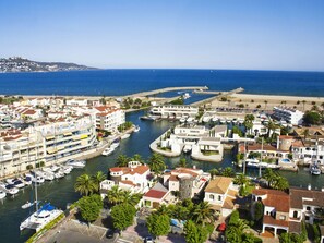 Marina - Canal Port Empuries by Interhome (Empuriabrava)