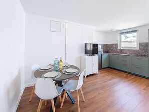Unclassified image, 4 of 25, button - Apartment Tartas by Interhome (Arcachon)