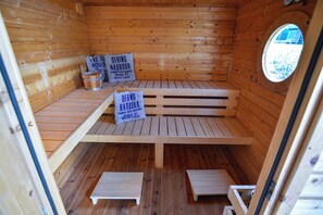 Sauna - Pearl on the Peene River, nature, tranquillity, cycling, fishing, hiking (Quilitz)