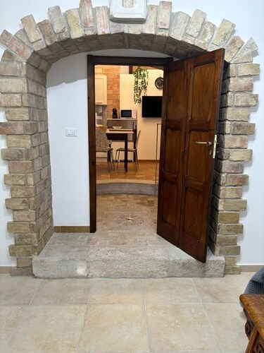EXPERIENCE THE ENCHANTMENT:BEAUTIFUL APARTMENT, COZY AND SUPER FUNCTIONAL.