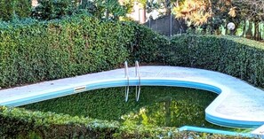 Pool - Duplex apartment with pool access (Lignano Sabbiadoro)