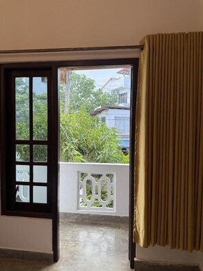 Interior - Riverside Cabanas (Mirissa)